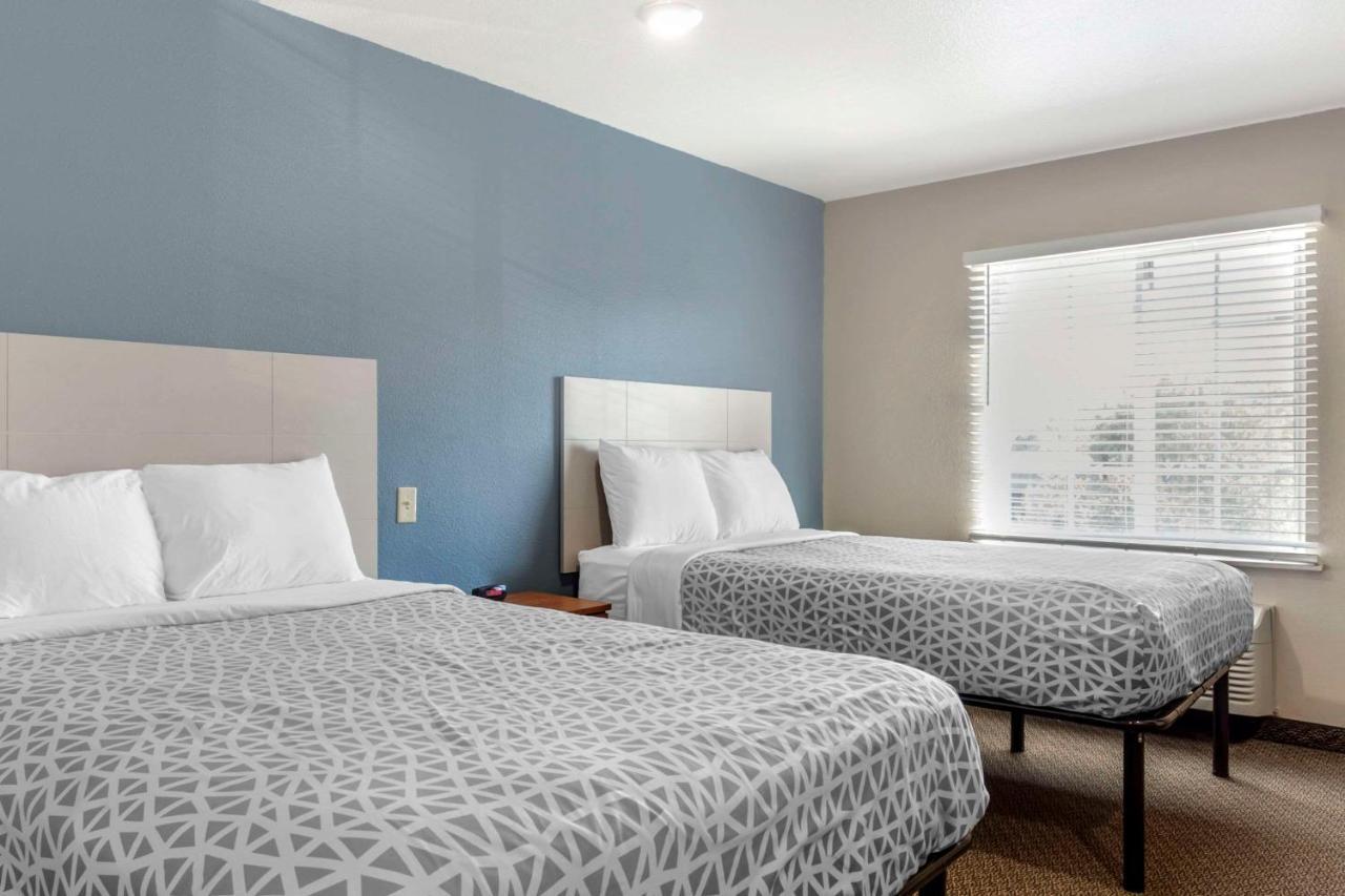 Woodspring Suites Raleigh Garner Edmondson Экстерьер фото